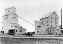 Leduc grain elevators in the 1920s